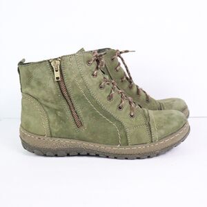 V Italia Green Suede Ankle Booties size 39